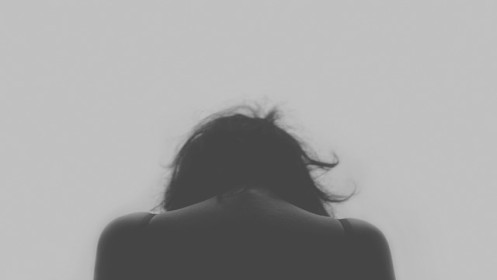 Eating Disorders and Isolation: How to Recognize the Signs